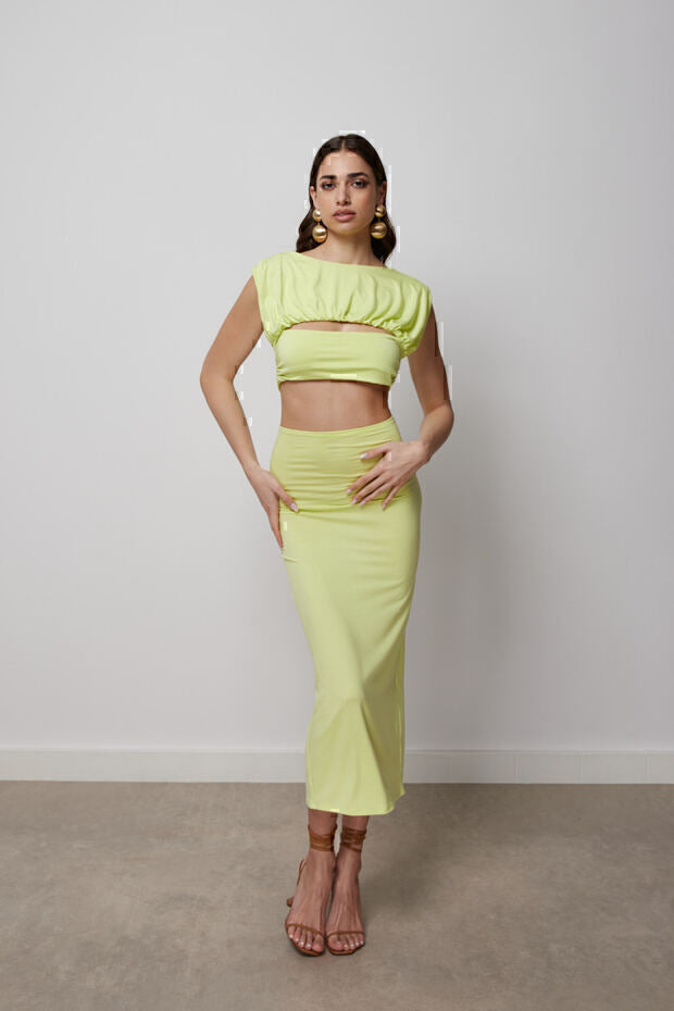 TOP CU DECOLTEU S002