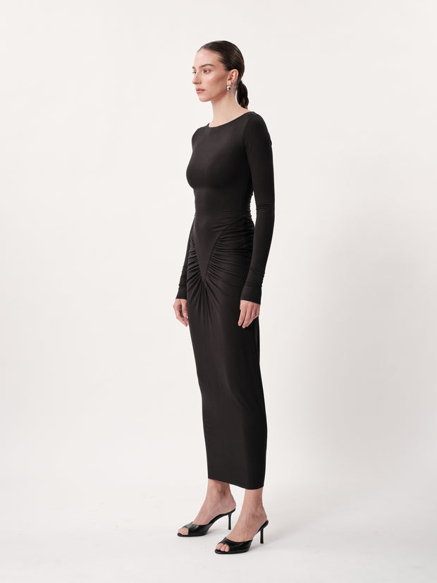 POSE DRESS